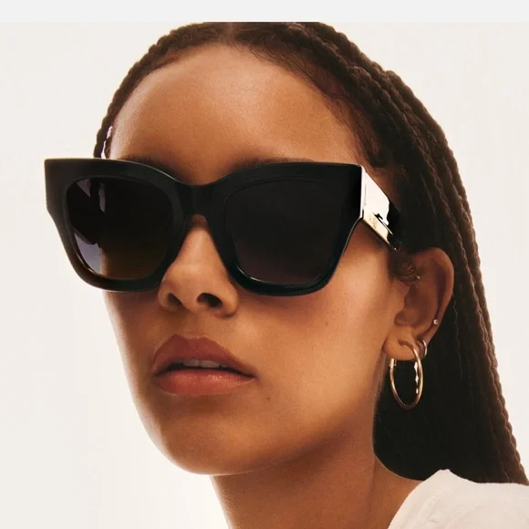 NIB QUAY BU THE WAY SUNGLASSES - Picture 5 of 6